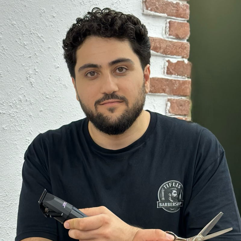 Gary Matinyan - Tiflis Barbershop